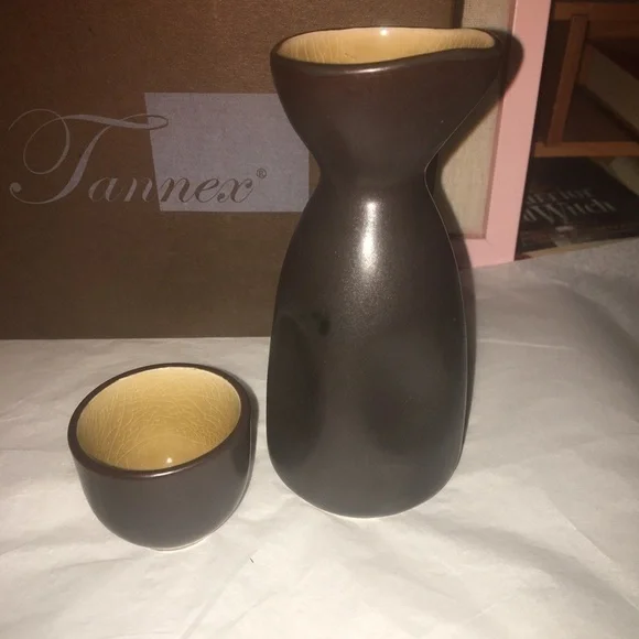 SAKE set - Picture 2 of 4